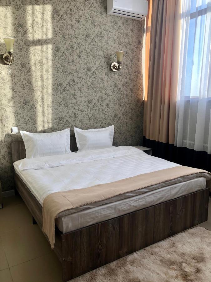 Tarlan Hotel Aktav Dış mekan fotoğraf